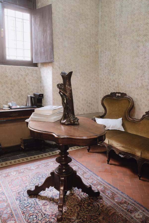 Foresteria Palazzo Guazzoni Zaccaria Cremona Luaran gambar