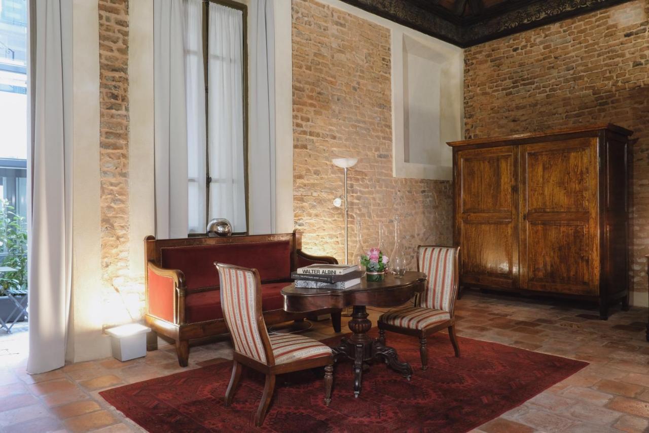 Foresteria Palazzo Guazzoni Zaccaria Cremona Luaran gambar